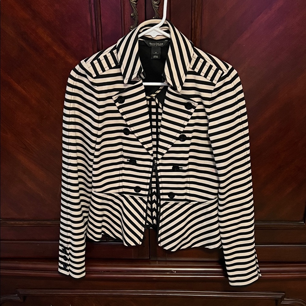 White House Black Market Striped Blazer in Black and White